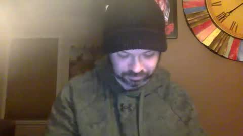 Snapshot of shadyyyyyy7 chatting on March 7, 3:29 am Shady online show from March 7, 3:29 am