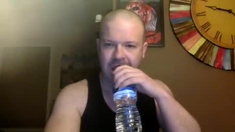Snapshot of shadyyyyyy7 chatting on February 9, 3:11 am Shady online show from February 9, 3:11 am