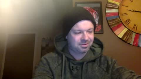 Snapshot of shadyyyyyy7 chatting on February 3, 3:09 am Shady online show from February 3, 3:09 am
