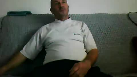Snapshot of shaomy711 chatting on January 5, 8:32 am excelo21 online show from January 5, 8:32 am