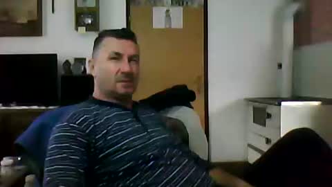 Snapshot of shaomy711 chatting on February 14, 7:38 am excelo21 online show from February 14, 7:38 am