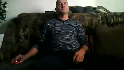 Snapshot of shaomy711 chatting on December 29, 7:39 am excelo21 online show from December 29, 7:39 am
