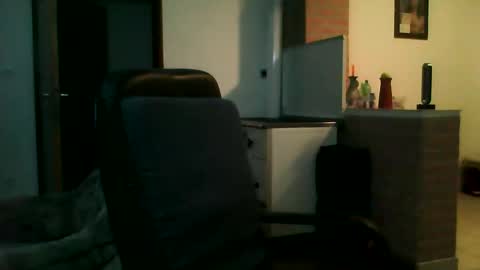 Snapshot of shaomy711 chatting on September 11, 9:30 am excelo21 online show from September 11, 9:30 am