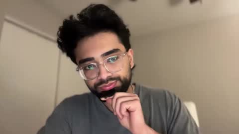 sharmaaditya7253 online show from November 24, 11:17 pm