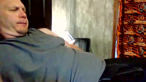shaun_hatcher31 online show from June 22, 1:37 pm