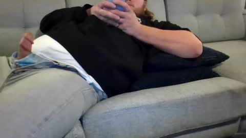 shifty885 online show from October 28, 12:57 am