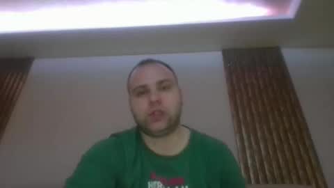 shmele_04 online show from January 8, 10:06 pm