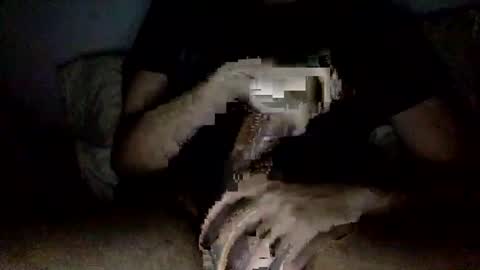 Snapshot of shoot3s__ chatting on January 5, 12:31 am shoot3s__ online show from January 5, 12:31 am