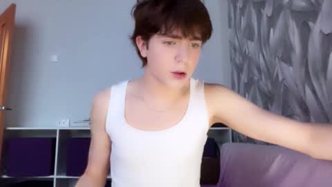 polii and alisa online show from March 13, 11:29 am