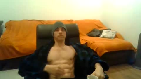 showherenow online show from February 17, 6:34 am