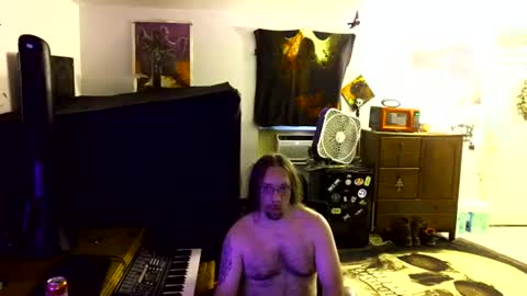 shredmancer online show from June 16, 2:47 am