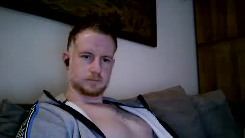 Snapshot of sibilus84 chatting on December 31, 2:14 pm sibilus84 online show from December 31, 2:14 pm