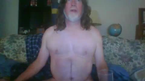 Snapshot of silverfunfox chatting on January 3, 8:32 am silverfunfox online show from January 3, 8:32 am