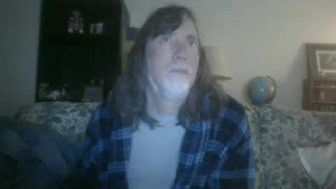 Snapshot of silverfunfox chatting on February 15, 7:06 am silverfunfox online show from February 15, 7:06 am