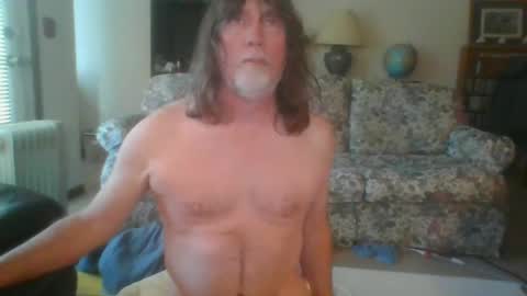 Snapshot of silverfunfox chatting on January 25, 6:02 pm silverfunfox online show from January 25, 6:02 pm
