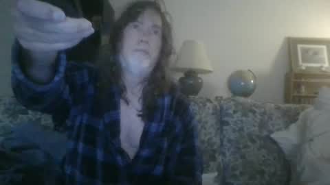 Snapshot of silverfunfox chatting on January 1, 2:31 pm silverfunfox online show from January 1, 2:31 pm