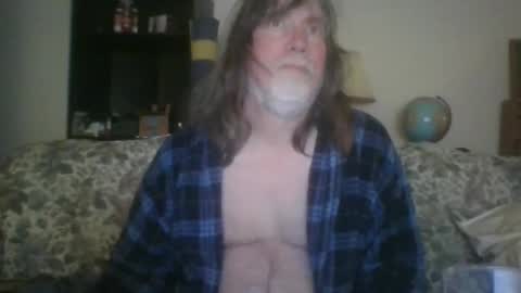 Snapshot of silverfunfox chatting on February 22, 5:34 am silverfunfox online show from February 22, 5:34 am