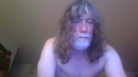 Snapshot of silverfunfox chatting on September 21, 4:23 am silverfunfox online show from September 21, 4:23 am