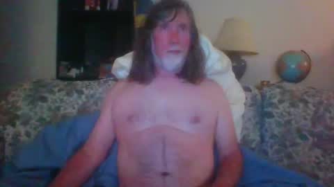 Snapshot of silverfunfox chatting on January 20, 12:07 pm silverfunfox online show from January 20, 12:07 pm