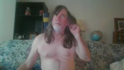 Snapshot of silverfunfox chatting on December 23, 5:11 pm silverfunfox online show from December 23, 5:11 pm