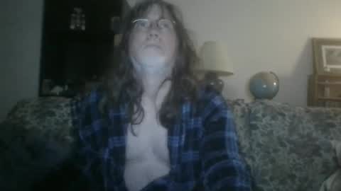 Snapshot of silverfunfox chatting on December 29, 12:23 pm silverfunfox online show from December 29, 12:23 pm
