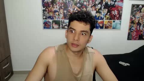 Snapshot of simone_vice chatting on October 19, 5:56 am simone vice online show from October 19, 5:56 am