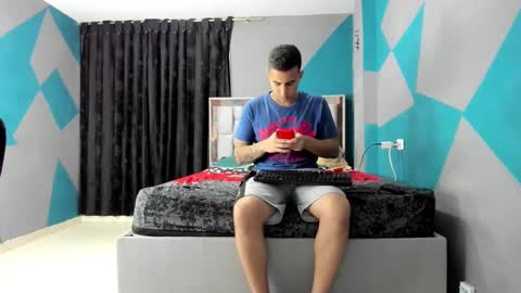 Snapshot of simonkeler chatting on December 28, 5:02 am SIMON KELER online show from December 28, 5:02 am