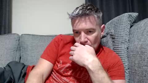 Ricky online show from November 16, 8:33 pm