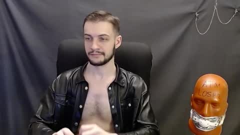Snapshot of sir_damien chatting on January 31, 3:41 am Sir Damien online show from January 31, 3:41 am