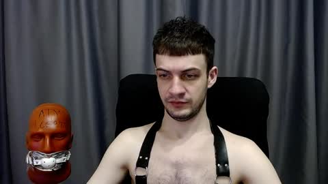 Sir Damien online show from April 8, 8:39 pm