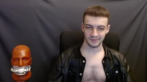 Snapshot of sir_damien chatting on January 8, 4:54 pm Sir Damien online show from January 8, 4:54 pm