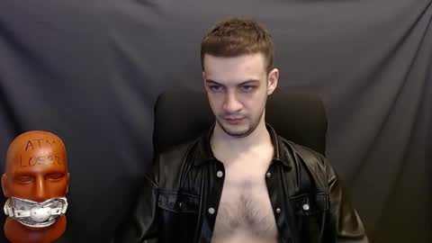 Snapshot of sir_damien chatting on December 20, 3:03 am Sir Damien online show from December 20, 3:03 am
