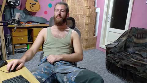 I am The Fourth and only Sir. Pelo online show from October 18, 6:24 pm