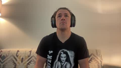 sirbubblesworth online show from February 8, 12:17 am