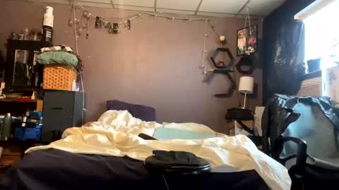 sirvix_bruiser online show from November 2, 3:05 pm