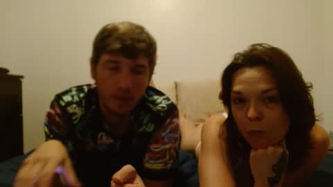 Snapshot of siscohater chatting on October 23, 5:22 am James online show from October 23, 5:22 am