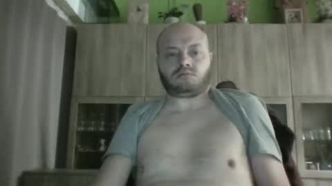 sixten113 online show from April 24, 6:49 am