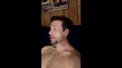 skeaps2103884 online show from March 23, 7:47 am