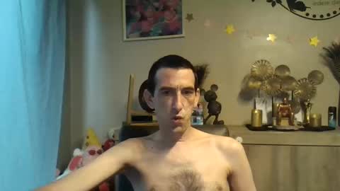 Snapshot of skinnybigcock2 chatting on September 9, 7:30 am SkinnyBigCock2 online show from September 9, 7:30 am