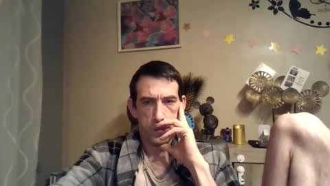 Snapshot of skinnybigcock2 chatting on January 30, 4:37 am SkinnyBigCock2 online show from January 30, 4:37 am