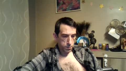 Snapshot of skinnybigcock2 chatting on January 26, 6:17 am SkinnyBigCock2 online show from January 26, 6:17 am