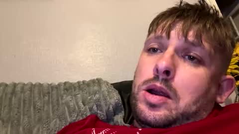 skuzzy25 online show from October 30, 2:24 am