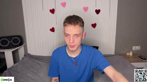 sky_hunter online show from March 20, 5:28 pm