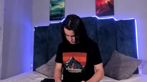 Snapshot of sky_liink chatting on October 7, 12:37 am Santiago online show from October 7, 12:37 am