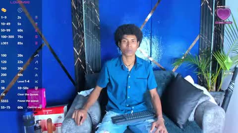 sky_walkerss online show from June 5, 5:41 pm