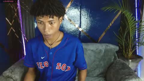 sky_walkerss online show from April 13, 6:41 pm