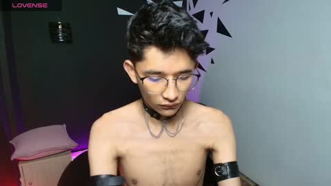 SKYLER BLAZE online show from October 8, 2:10 pm