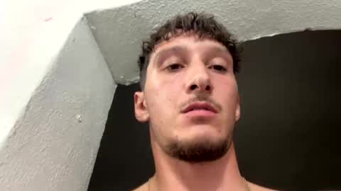 skyydaddy9 online show from November 8, 3:32 am