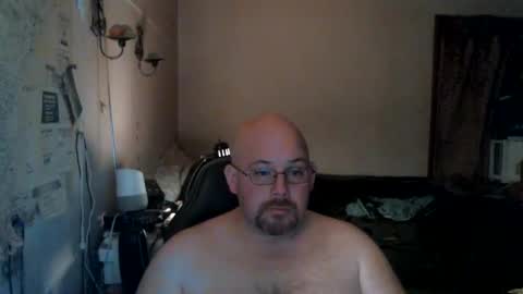 slavejim online show from February 17, 5:04 am