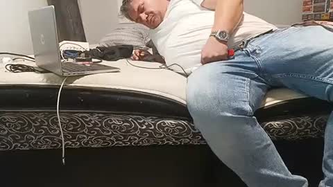 sleepwithyou online show from February 23, 7:17 am